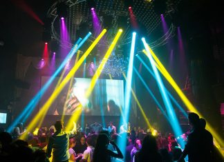 Rogues Ride High At Hyde