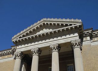 Historic Temple Emanu-El Chooses Iconyx Gen5