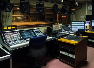 SSL Live Plays its Part in Traditional Japanese Theatre