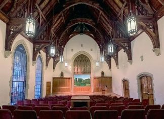 Yale University Welcomes a Distinguished Speaker to Campus: L-Acoustics