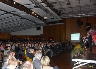 RCF HDL10-A for Salle Olof Palme