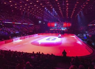 Ahoy Temple Becomes an Ice Stadium