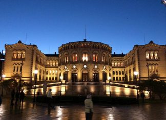 StudioDue Installed at the Stortinget