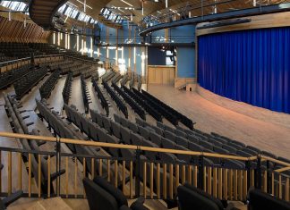 KV2 System Installed at Princess Alexandra Auditorium