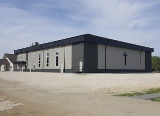 Zion Mennonite Church Thrives with Renkus-Heinz IC Live Gen5