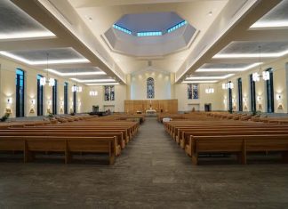 Renkus-Heinz Wins Converts at St. Mary Magdalen Catholic Church