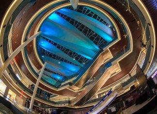 Elation Lighting Enhancement at Fashion Drive Shopping Centre in Monterrey, Mexico