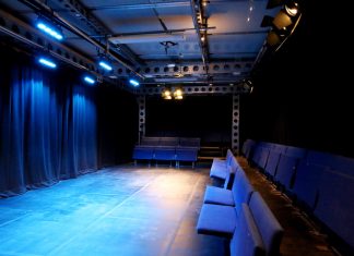 ModTruss Debuts at Pleasance Theatre