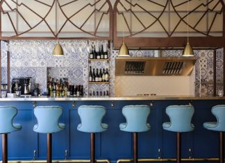 GDS ArcSystem Lights Bristol Wine Bar