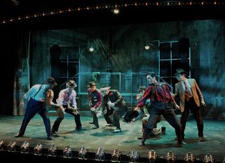 Chauvet Adds Versatility to Old Log Theatre
