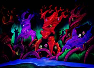 Painting with Light Embraces Dark Zone