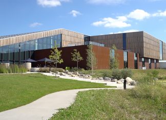 ICONYX Delivers Clear Audio at Bell Museum