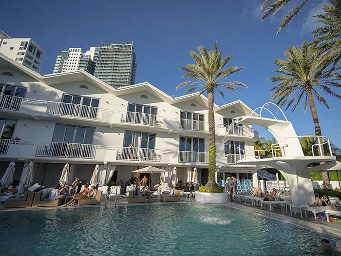 AVLI Upgrades Luxury Miami Beach Hotel with Martin Audio - MONDO-DR