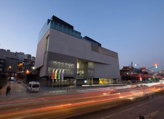 Glantre Engineering Resolves 4K HDBaseT Connection Problems with MSolutions