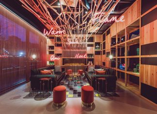 Neil Knowles – Elektra Lighting