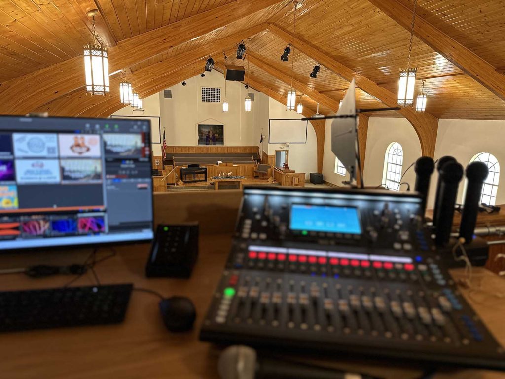 LEA Professional Connect Series Amplifiers bring revival to Kentucky’s Muldraugh Hill Baptist Church