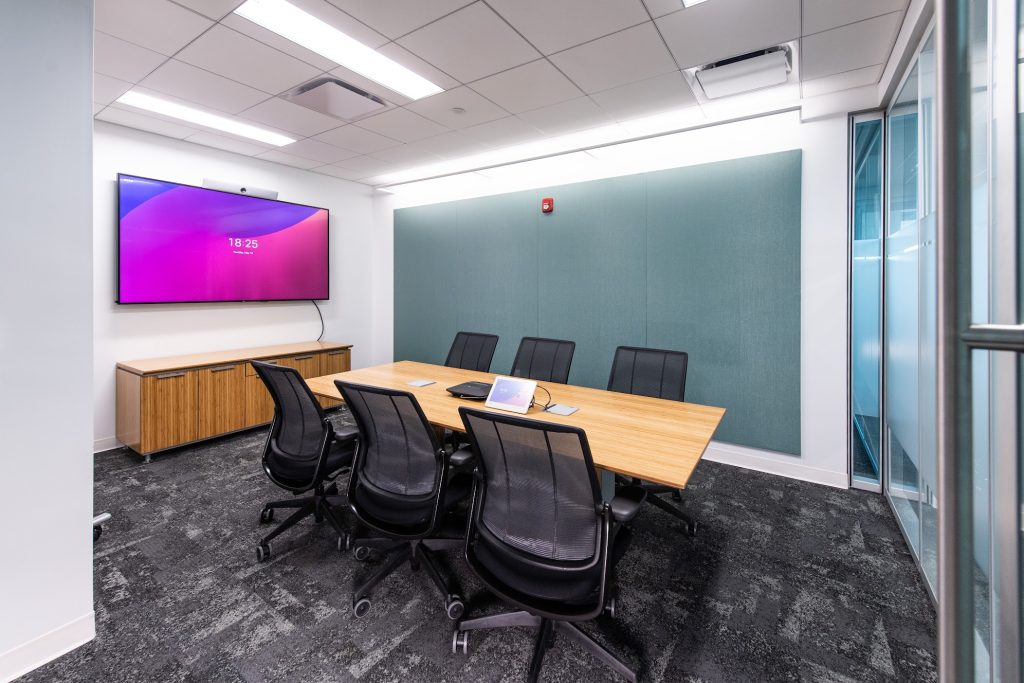 Display technologies at LG’s HQ engages customers and employees