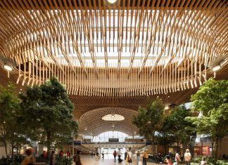 Portland International Airport welcomes travellers with crystal-clear sound from Renkus-Heinz