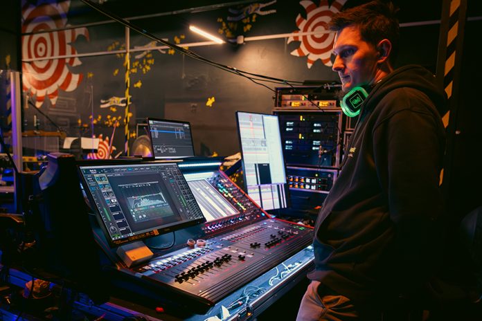 The production of Jesus Christ Superstar in Poland as a silent disco musical utilises KLANG and DiGiCo’s Quantum 225 Pulse.