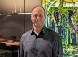 AUDAC strengthens Global Sales Team AUDAC welcomes Business Development Director, Andrew Loadman and Regional Manager Europe & Middle East, Graham Lawton to its sales team.