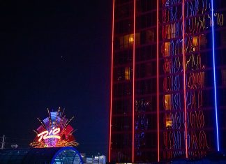 Avolites media server at the heart of the Rio