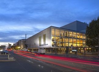 Deutsche Oper Berlin updates its stage management system with HARVEY Pro Deutsche Oper Berlin HARVEY