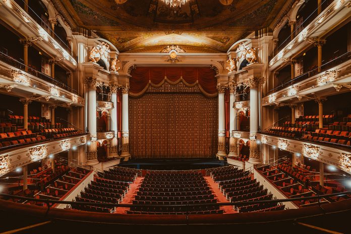 Meyer Sound Academy of Music Meyer Sound Academy of Music