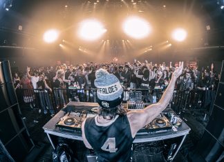 ReelWorks Denver installs L-Acoustics DJ