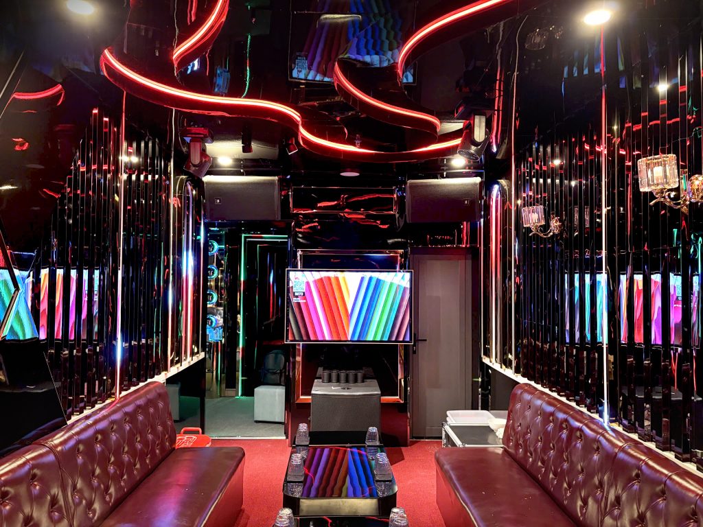 M Suite Finds the Right Mix with JBL Professional